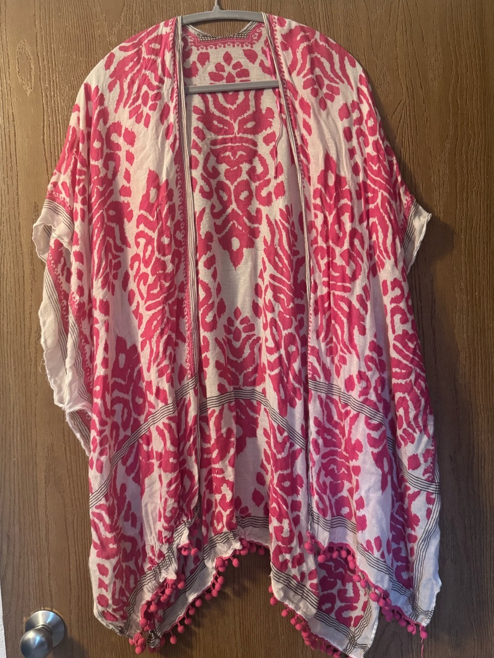 Pink Patterned Pom-Pom kimono